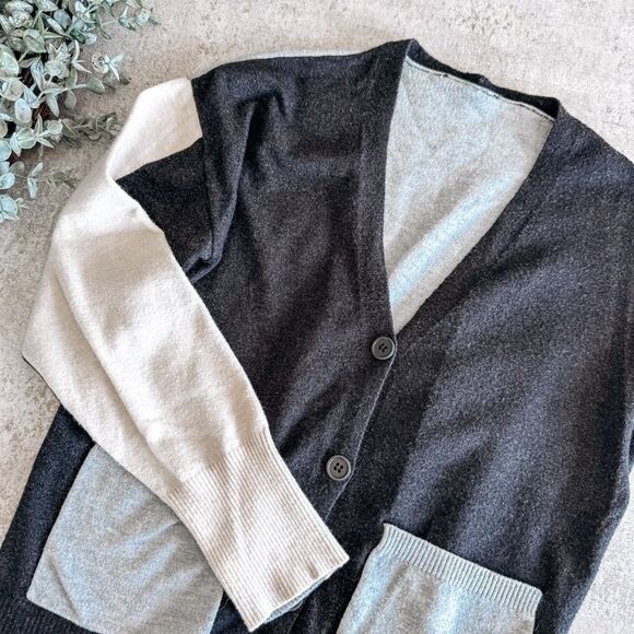 Boutique Grey & Cream Soft Knit Cardigan Size Small - Picture 1 of 6